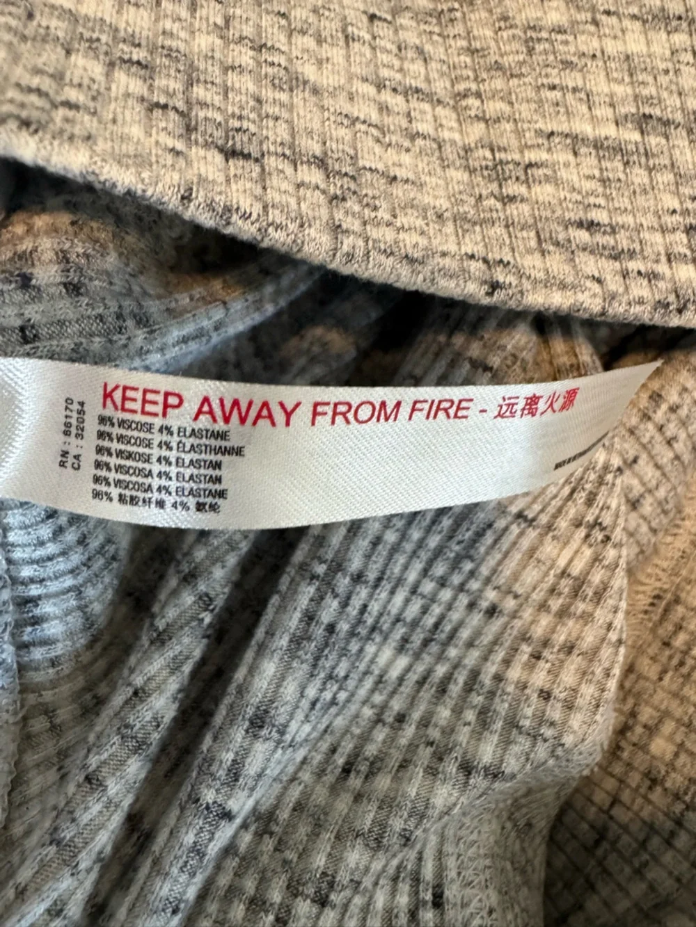 Free People Movement Gray Low and Flow Ruffle Ribbed Leggings Size Small - Picture 10 of 10